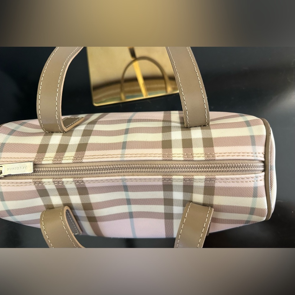 Burberry Candy Nova Y2K Boston Bag Baby Pink - Picture 6 of 13